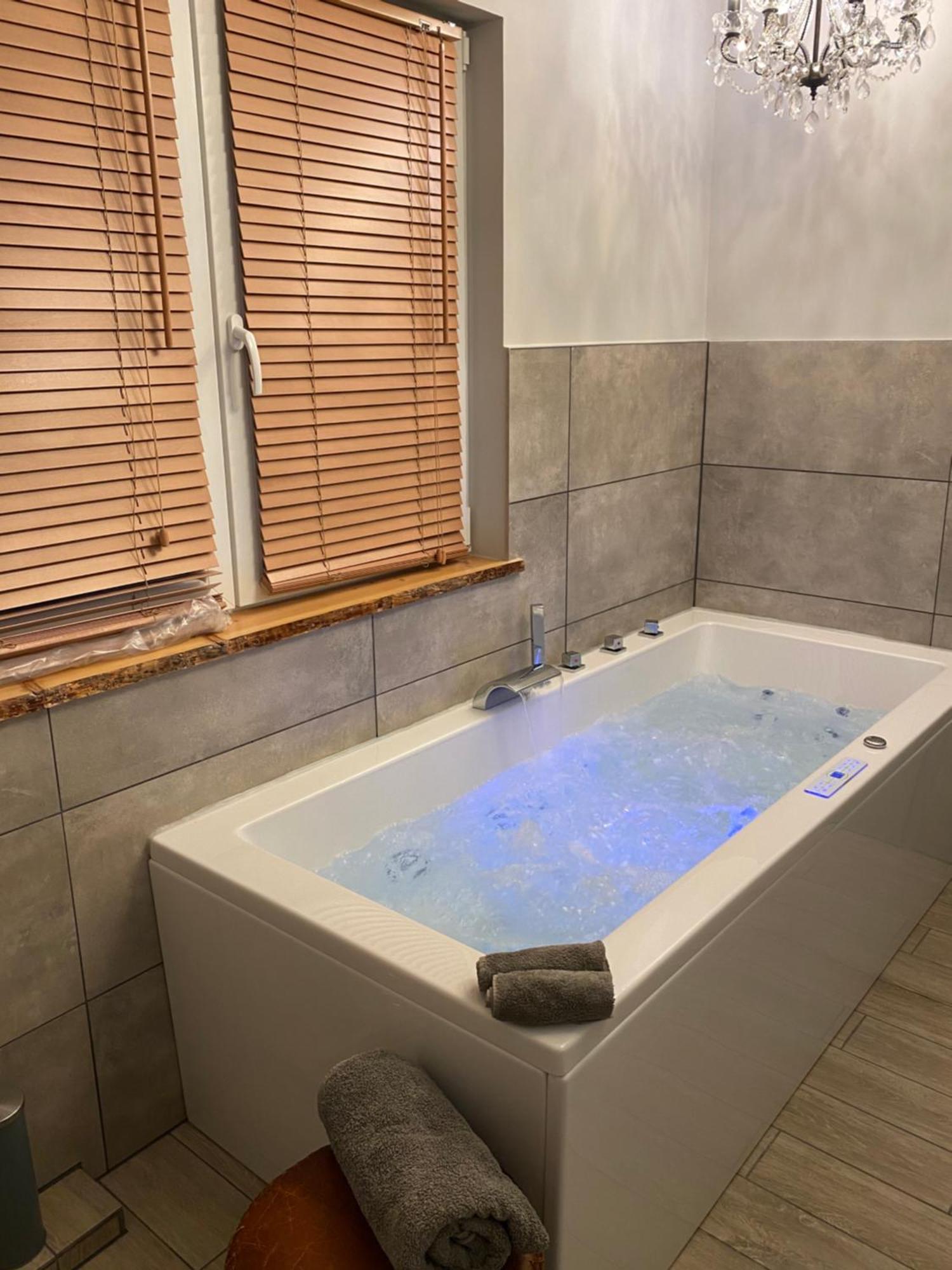 Apartment Private Im Haus In Heinersdorf