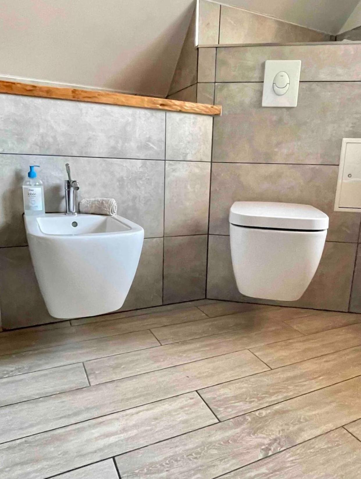 Apartment Private Im Haus In Heinersdorf